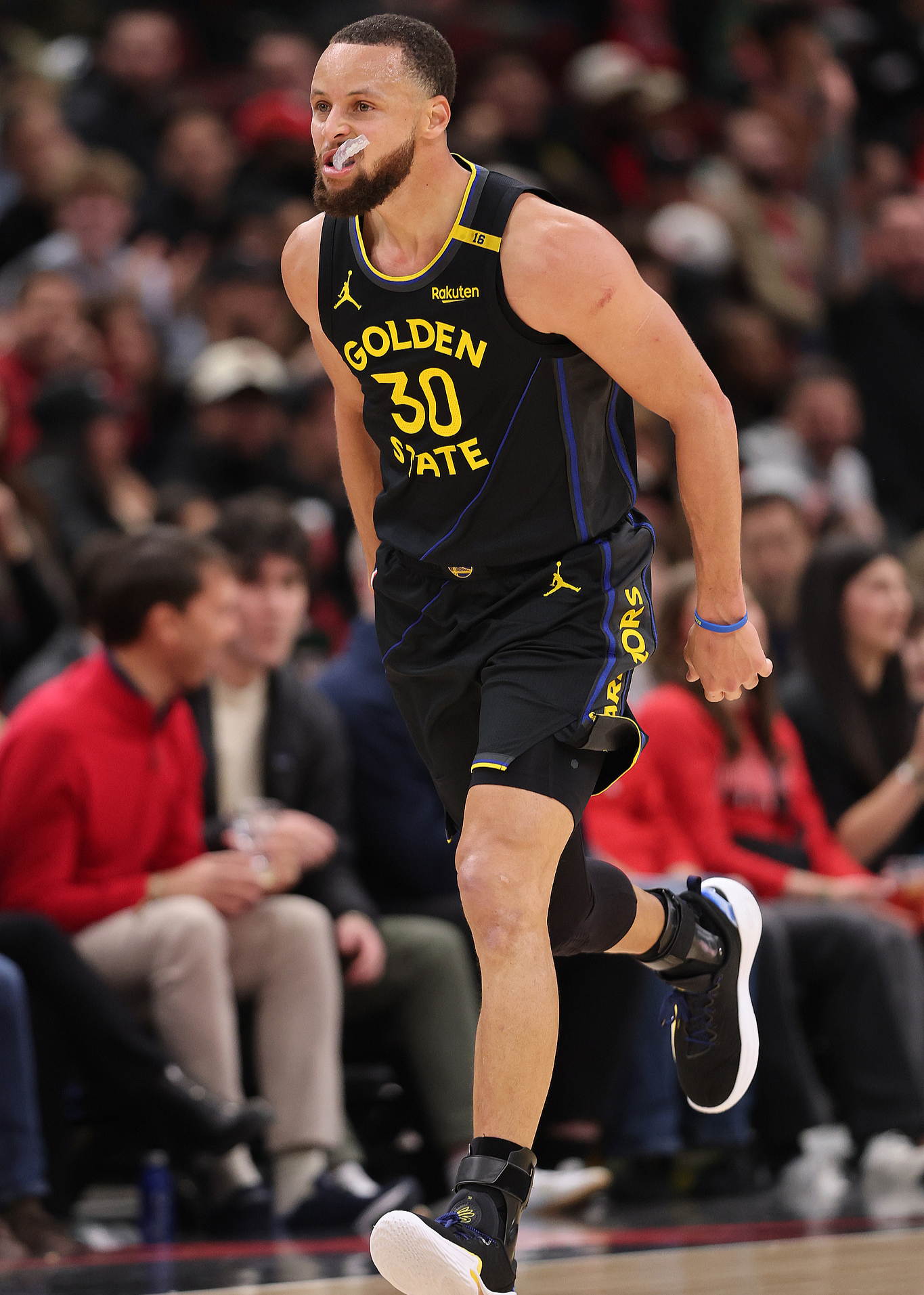 2025nba季后赛结果最新消息今天